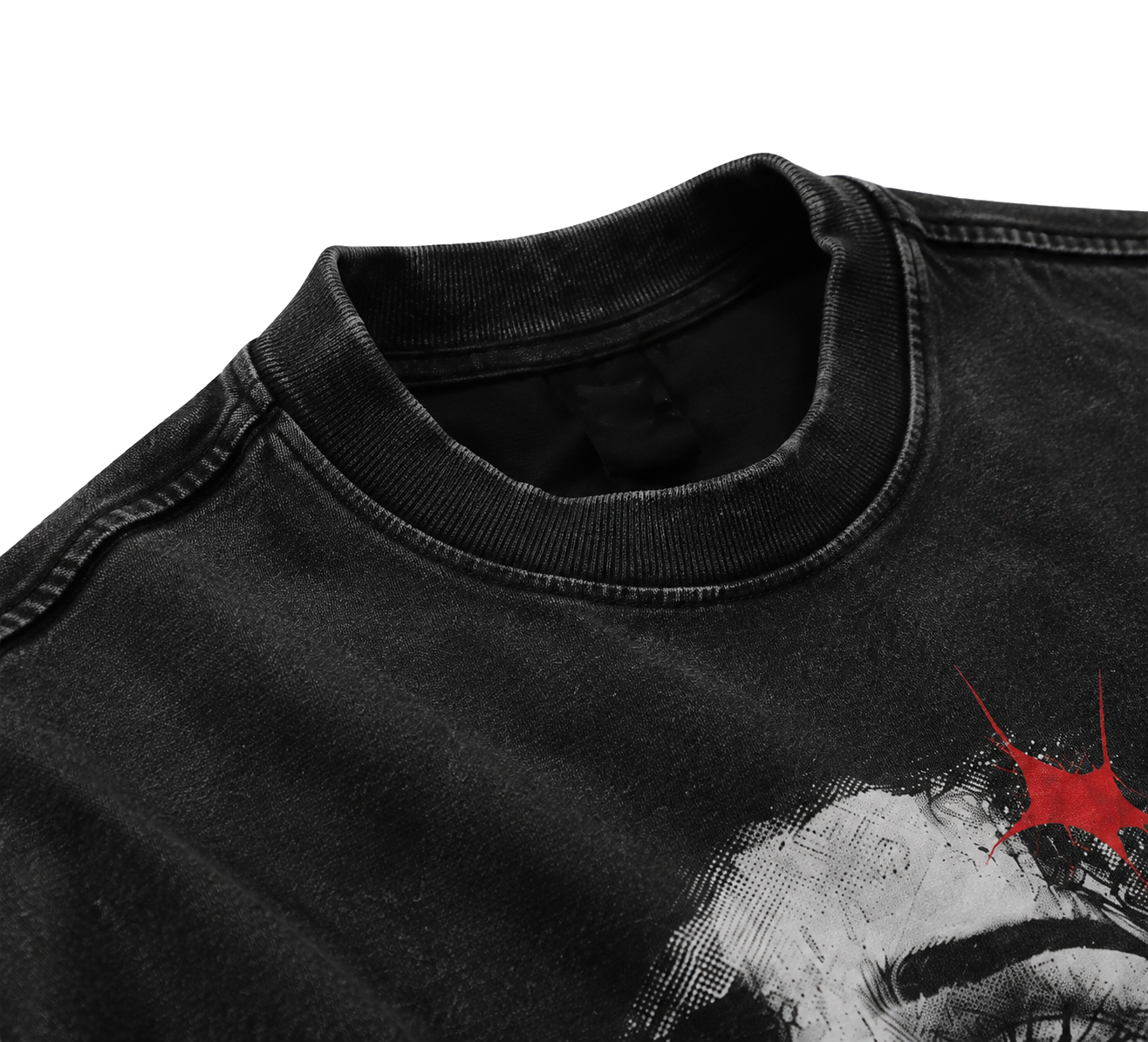 DISTRICT 99 Red Star Portrait T-shirt - premium ribbed collar detail